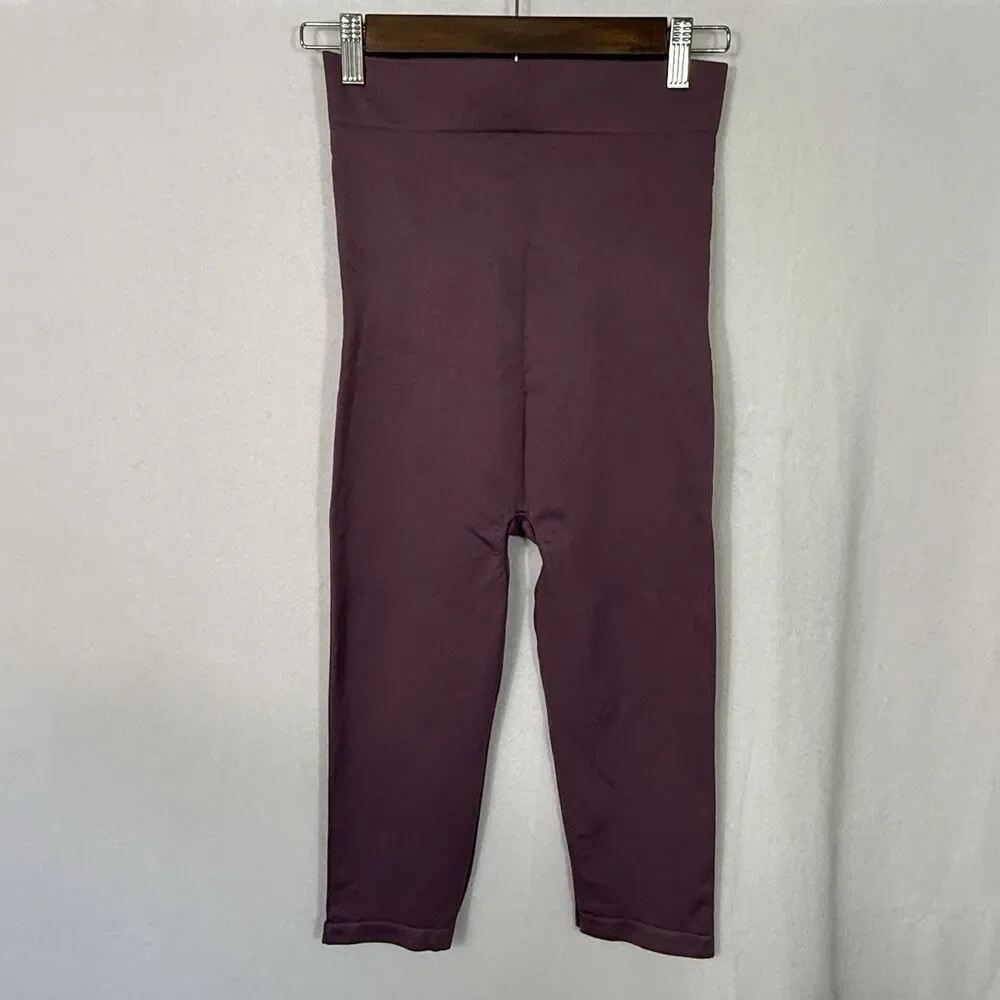 Bundle of 2 Blanqi Maternity Everyday Belly Support Cropped Leggings Size M - Picture 13 of 13